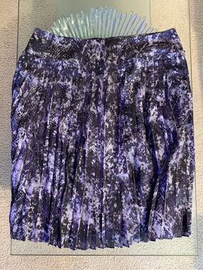 💜 Jones New York Petite Pleated Skirt